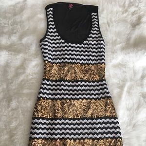Cute 2B Bebe Sequin Dress